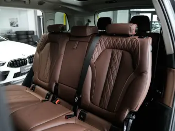 BMW X7 xDrive40d Sky-Lounge Belüftung Massage ExD.P.