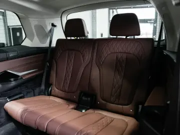 BMW X7 xDrive40d Sky-Lounge Belüftung Massage ExD.P.