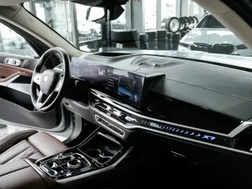 BMW X7 xDrive40d Sky-Lounge Belüftung Massage ExD.P.