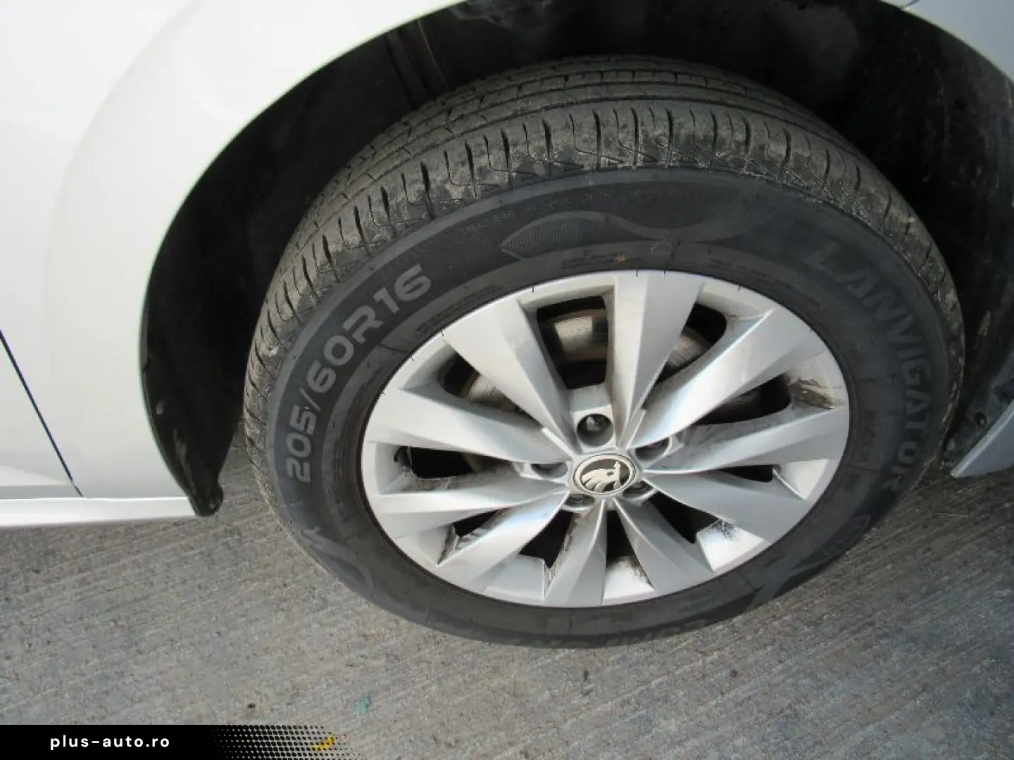 SKODA KAMIQ 1.0 TSI 95CP Ambition