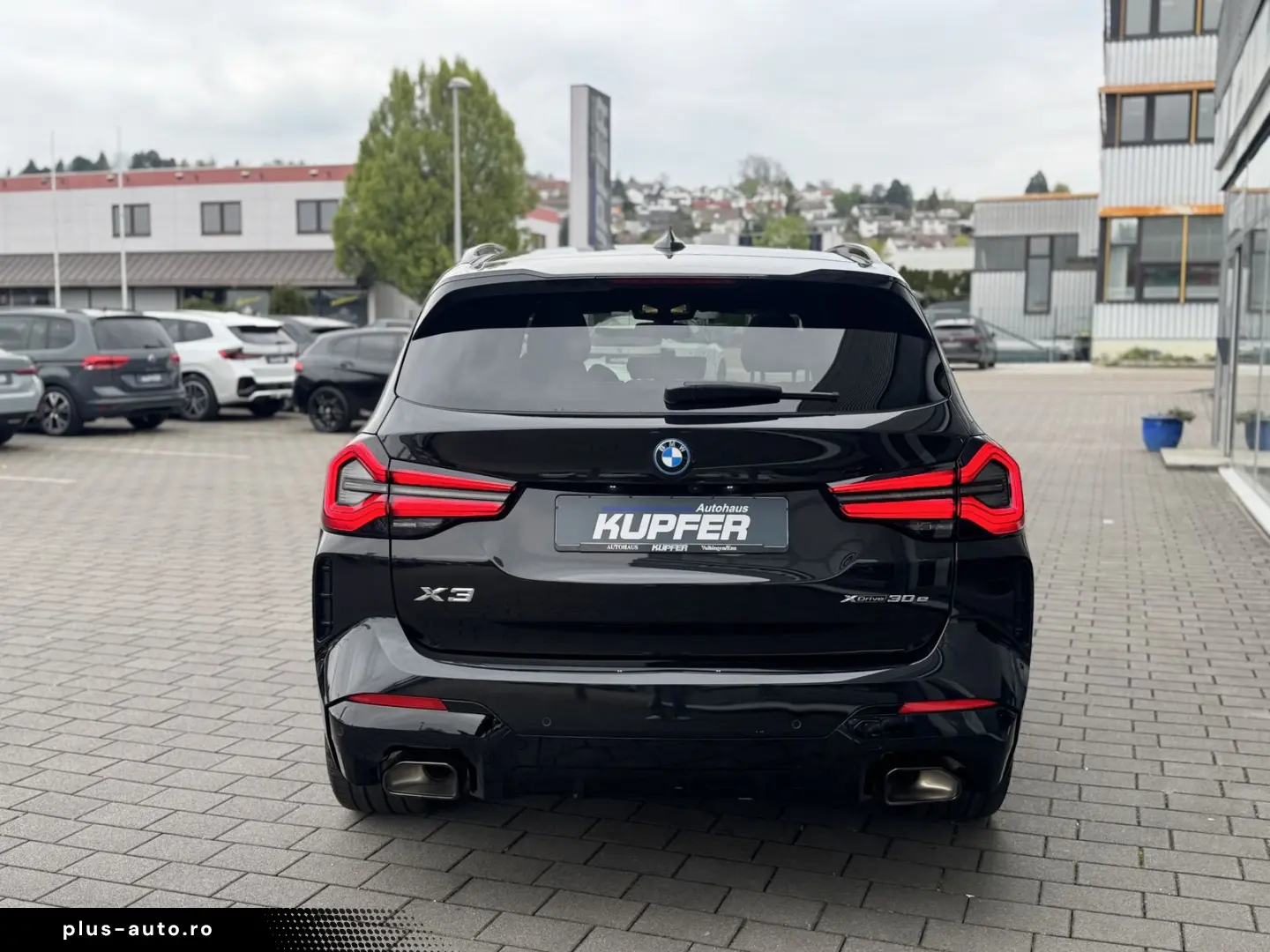 BMW X3 xDrive30e M Sportpak. Pano AHK Laser ACC 360