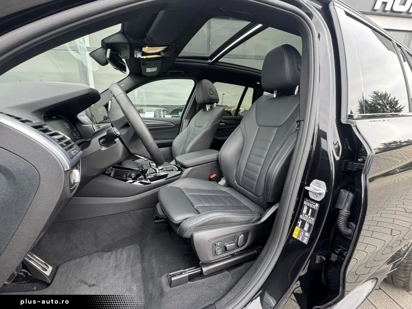 BMW X3 xDrive30e M Sportpak. Pano AHK Laser ACC 360