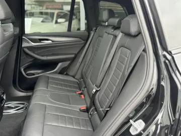 BMW X3 xDrive30e M Sportpak. Pano AHK Laser ACC 360