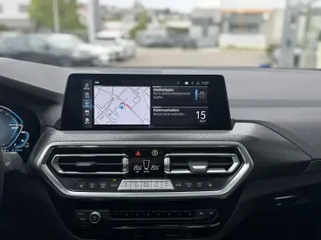 BMW X3 xDrive30e M Sportpak. Pano AHK Laser ACC 360