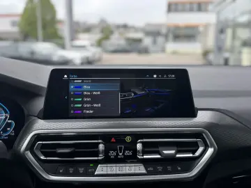 BMW X3 xDrive30e M Sportpak. Pano AHK Laser ACC 360