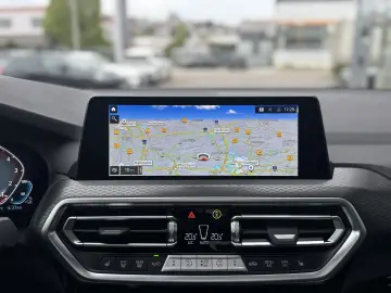 BMW X3 xDrive30e M Sportpak. Pano AHK Laser ACC 360