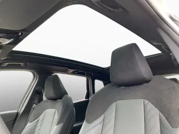 BMW X3 30e xDr M Sport Pano AHK 20  H K Stop Go