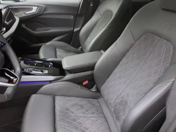 AUDI A5 Limousine TDI Q S LINE PANO AHK MATRIX NAVI B