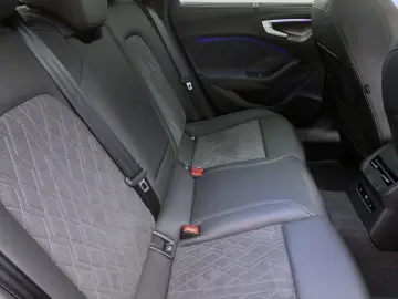 AUDI A5 Limousine TDI Q S LINE PANO AHK MATRIX NAVI B