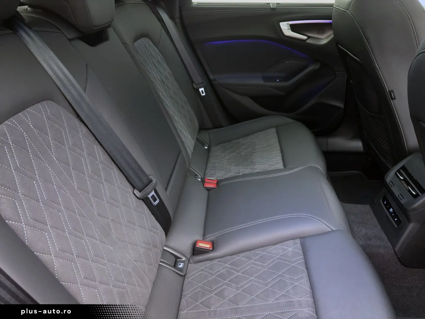 AUDI A5 Limousine TDI Q S LINE PANO AHK MATRIX NAVI B