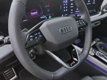 AUDI A5 Limousine TDI Q S LINE PANO AHK MATRIX NAVI B