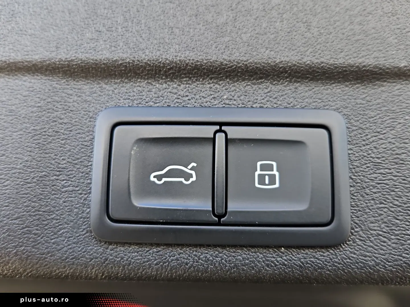 AUDI A5 Avant e-hybrid S tronic quattro  Panodach AHK