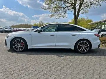 AUDI A5 Lim. e-hybrid qu PANO AHK TECHPRO B&O HuD 360