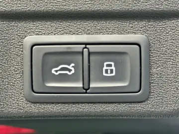 AUDI A5 Lim. e-hybrid qu PANO AHK TECHPRO B&O HuD 360