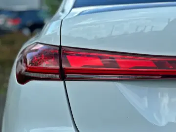 AUDI A5 Lim. e-hybrid qu PANO AHK TECHPRO B&O HuD 360