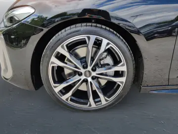 AUDI A5 Limousine e-hybrid qu S line edition one Pano