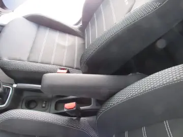 DACIA DUSTER 1.3 TCe 150CP Prestige