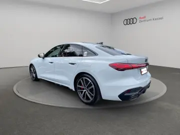 AUDI A5 Lim e-hybrid qu. Matrix B&O Pano HuD AHK 360