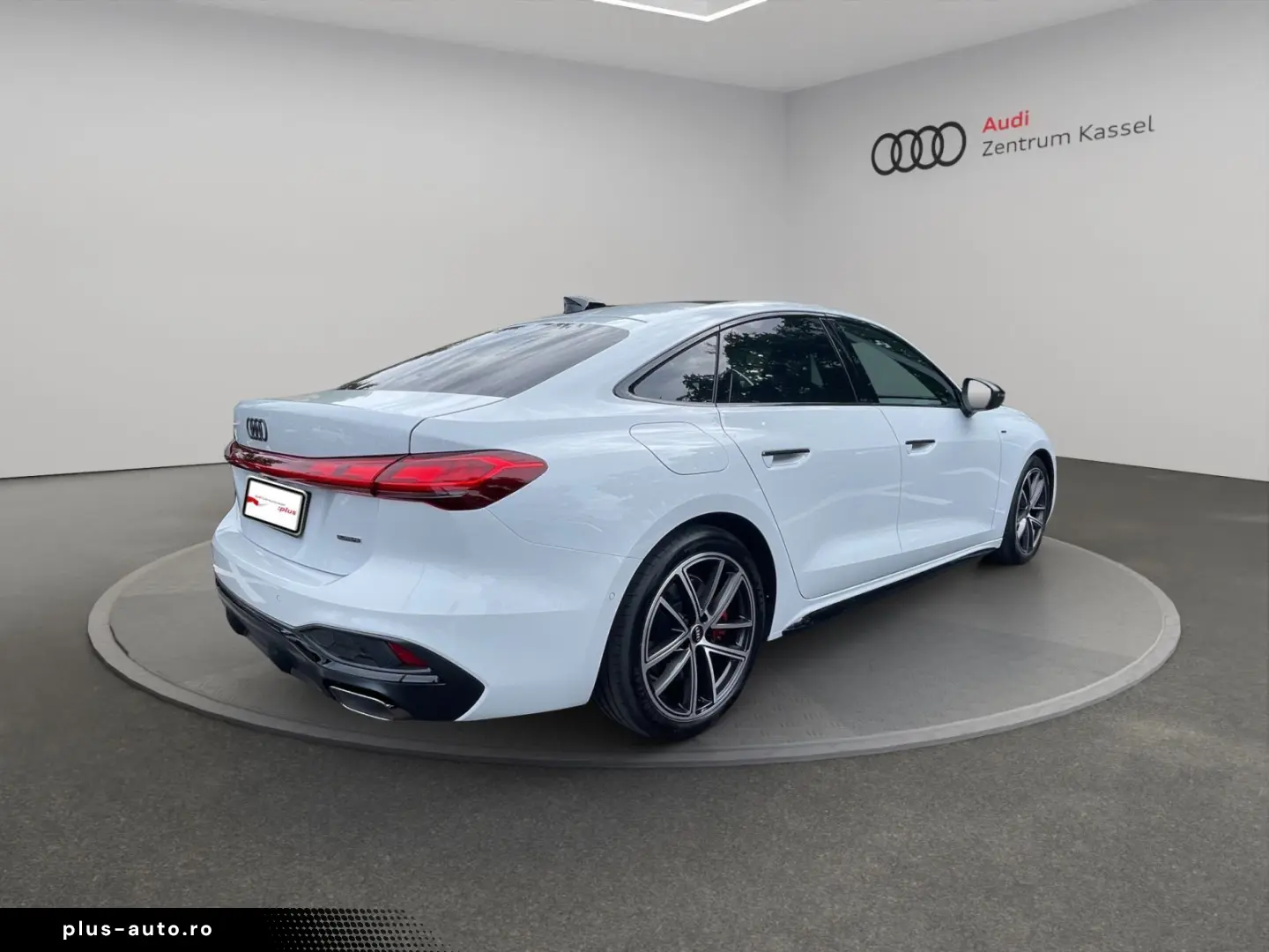 AUDI A5 Lim e-hybrid qu. Matrix B&O Pano HuD AHK 360