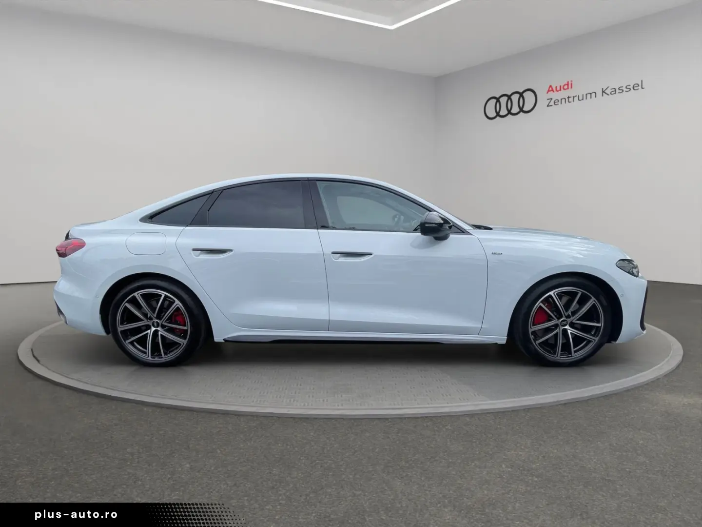 AUDI A5 Lim e-hybrid qu. Matrix B&O Pano HuD AHK 360
