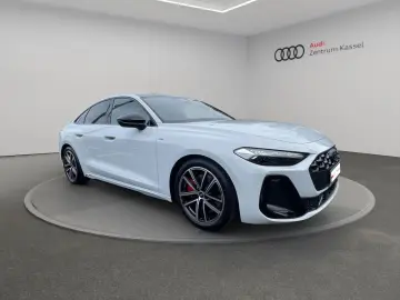 AUDI A5 Lim e-hybrid qu. Matrix B&O Pano HuD AHK 360