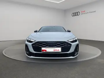 AUDI A5 Lim e-hybrid qu. Matrix B&O Pano HuD AHK 360