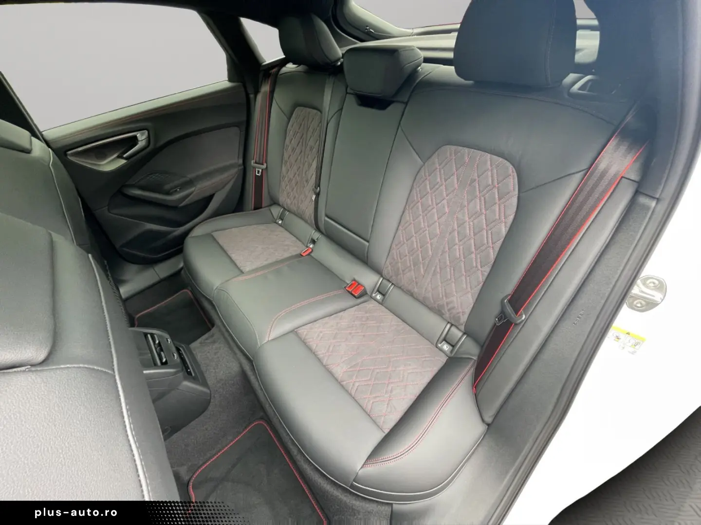 AUDI A5 Lim e-hybrid qu. Matrix B&O Pano HuD AHK 360