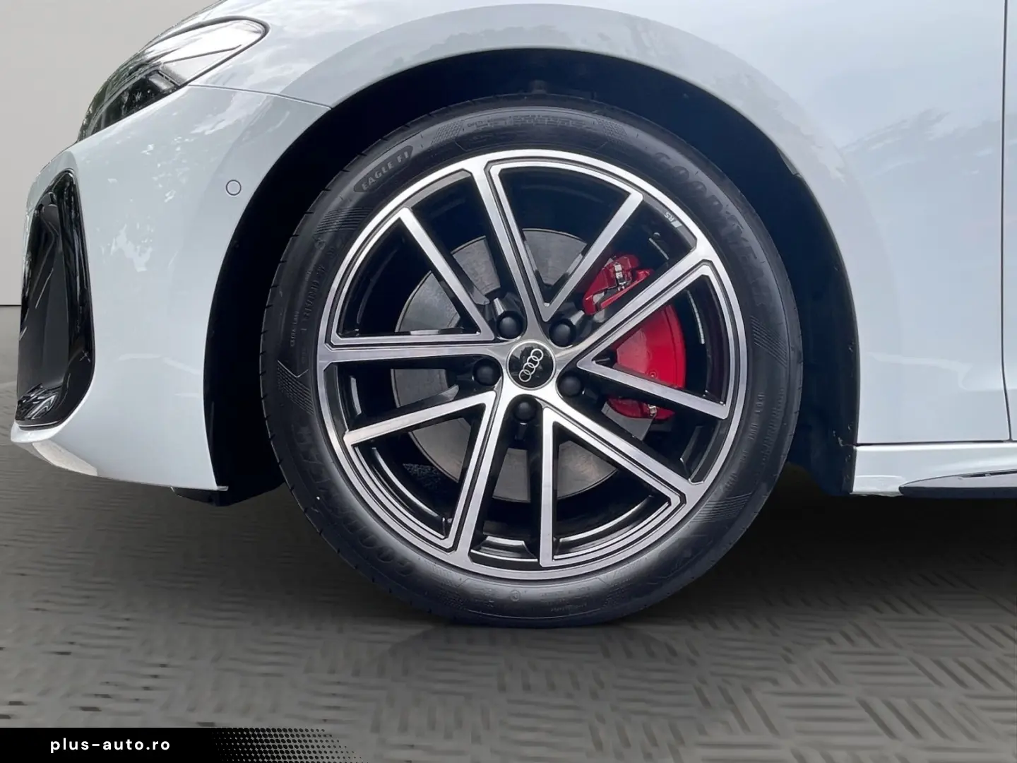 AUDI A5 Lim e-hybrid qu. Matrix B&O Pano HuD AHK 360