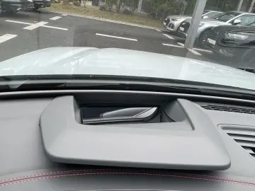 AUDI A5 Lim e-hybrid qu. Matrix B&O Pano HuD AHK 360