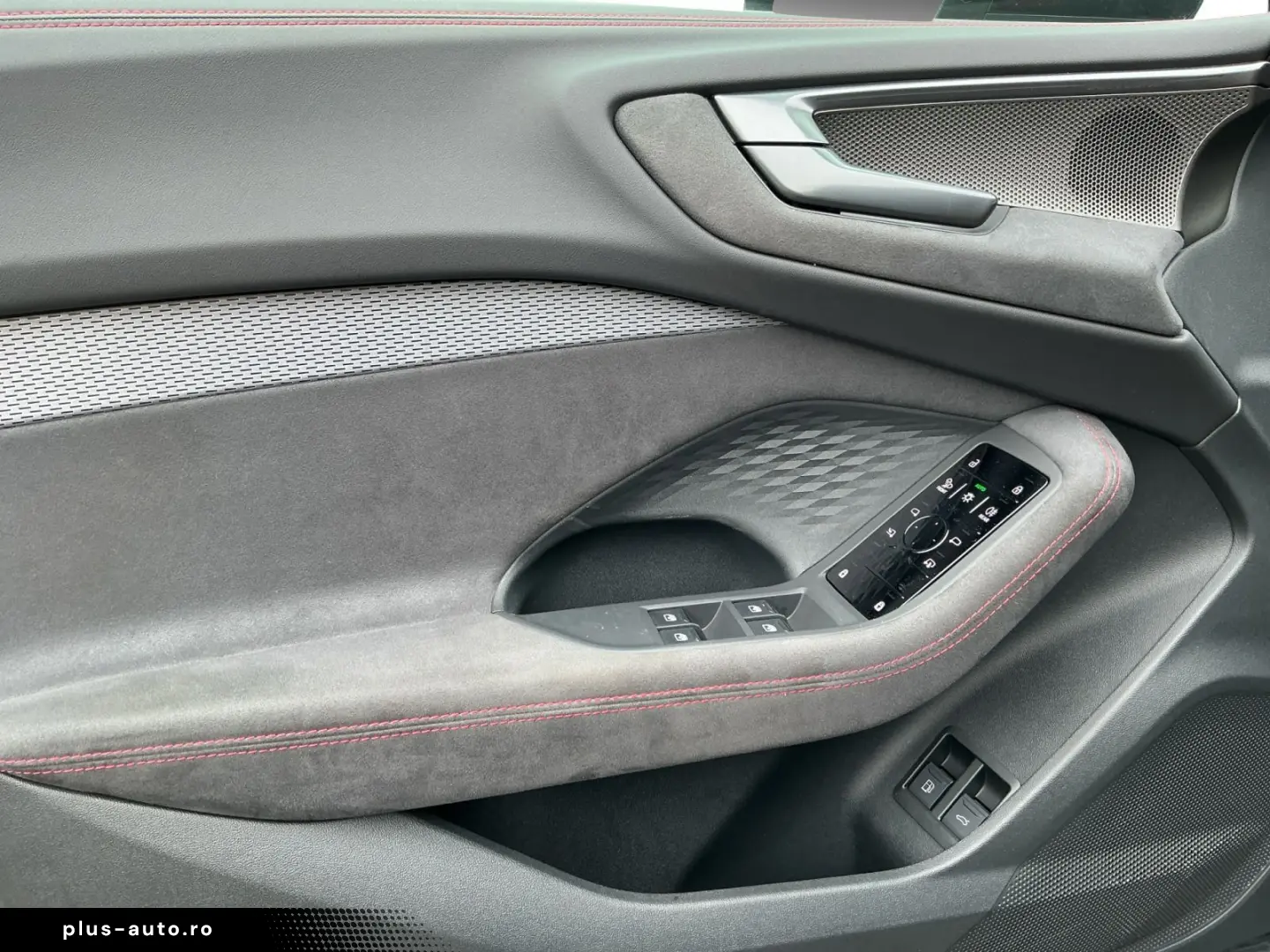 AUDI A5 Lim e-hybrid 220kW S-LINE MATRIX B&O ACC PANO