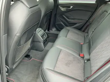 AUDI A5 Lim e-hybrid 220kW S-LINE MATRIX B&O ACC PANO