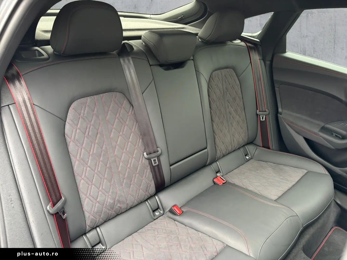 AUDI A5 Lim e-hybrid 220kW S-LINE MATRIX B&O ACC PANO