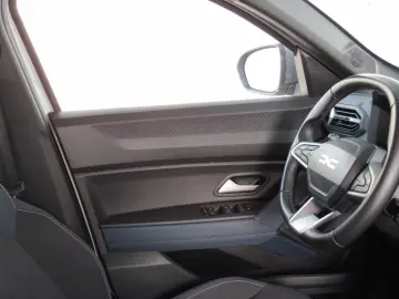 DACIA DUSTER 1.6 HEV 140 Journey