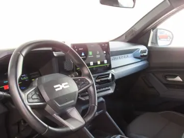DACIA DUSTER 1.6 HEV 140 Journey