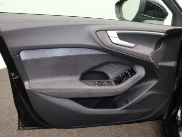 AUDI A5 Lim TDI quattro S line Matrix Navi ACC Pano