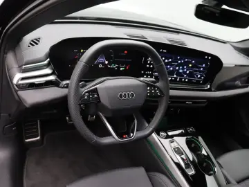 AUDI A5 Lim TDI quattro S line Matrix Navi ACC Pano