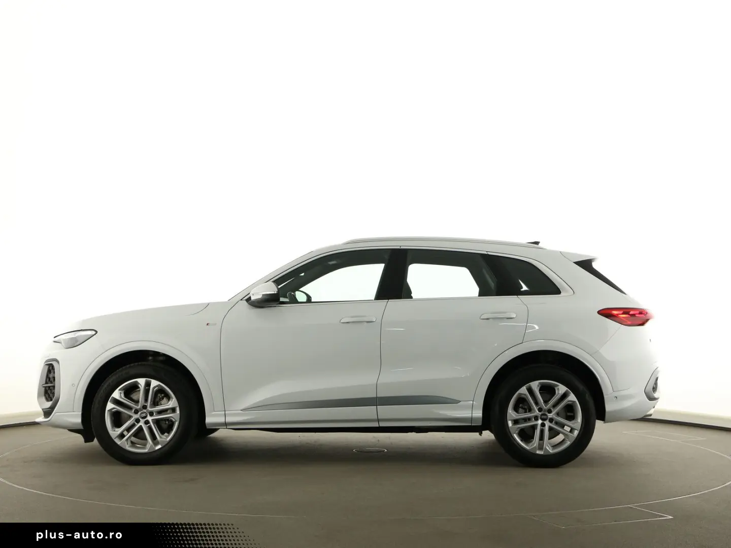 AUDI Q5 2.0 TDI quattro S-tronic Neues Modell S-line