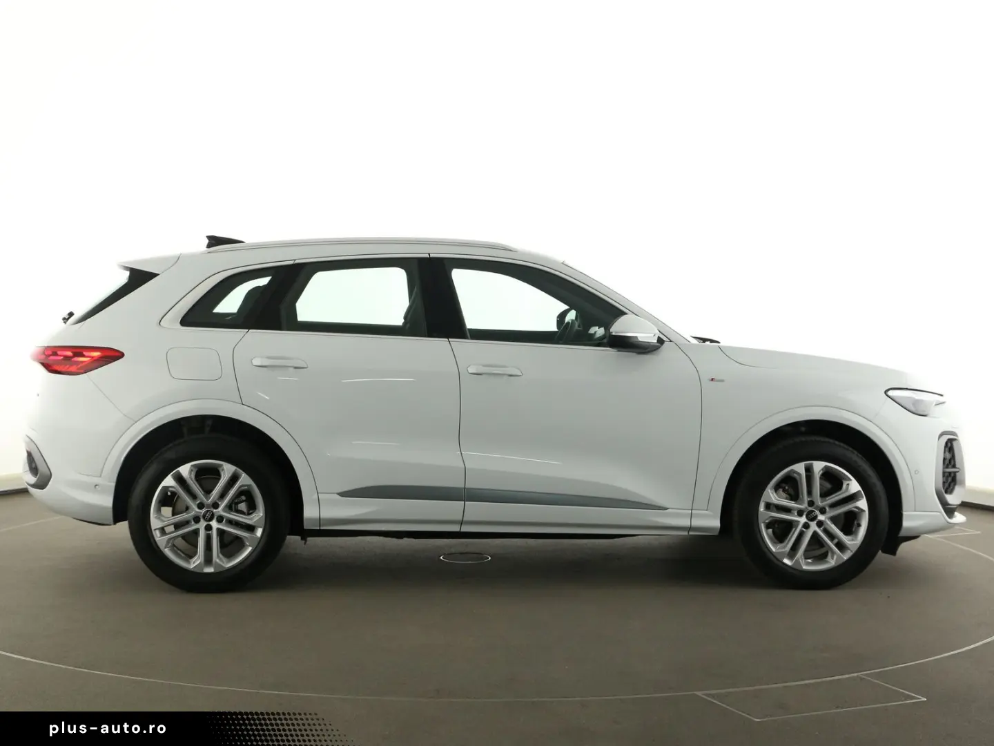 AUDI Q5 2.0 TDI quattro S-tronic Neues Modell S-line