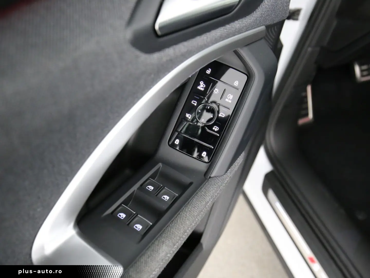 AUDI Q5 2.0 TDI quattro S-tronic Neues Modell S-line