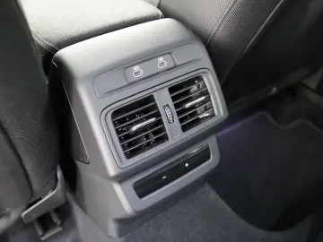 AUDI Q5 2.0 TDI quattro S-tronic Neues Modell S-line