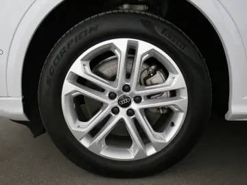 AUDI Q5 2.0 TDI quattro S-tronic Neues Modell S-line