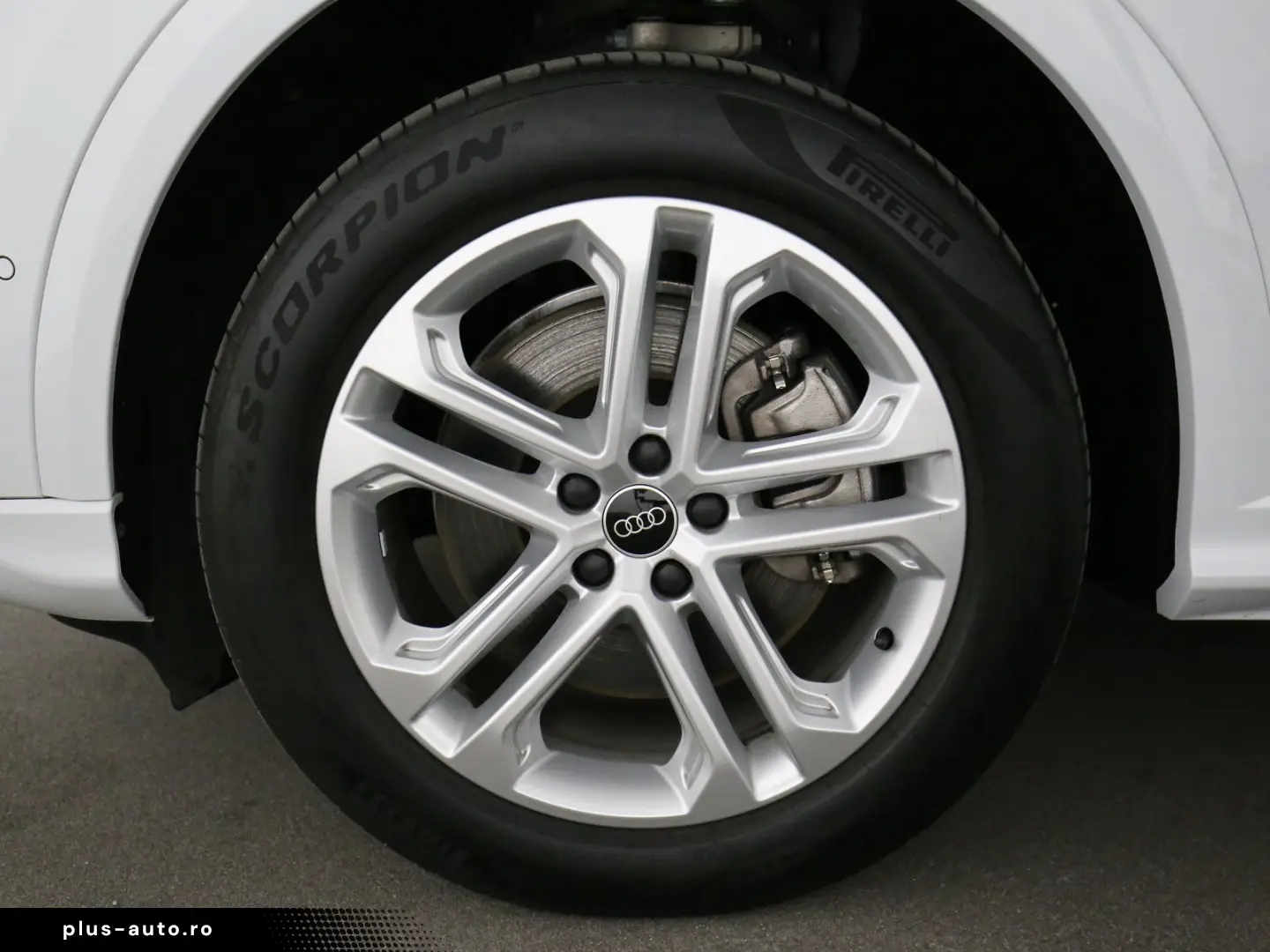 AUDI Q5 2.0 TDI quattro S-tronic Neues Modell S-line