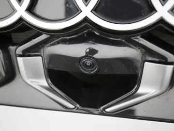 AUDI Q5 2.0 TDI quattro S-tronic Neues Modell S-line