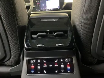 AUDI A6 Limousine e-hybrid quattro Pano Head-Up Navi