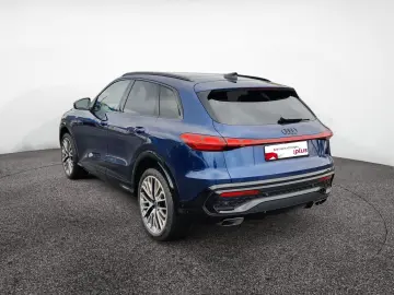 AUDI Q5 TFSI edition one S-tronic AHK Panorama