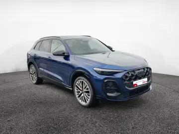 AUDI Q5 TFSI edition one S-tronic AHK Panorama