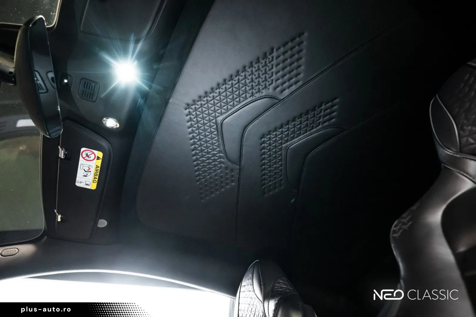 ASTON MARTIN DBS 5.2 V12