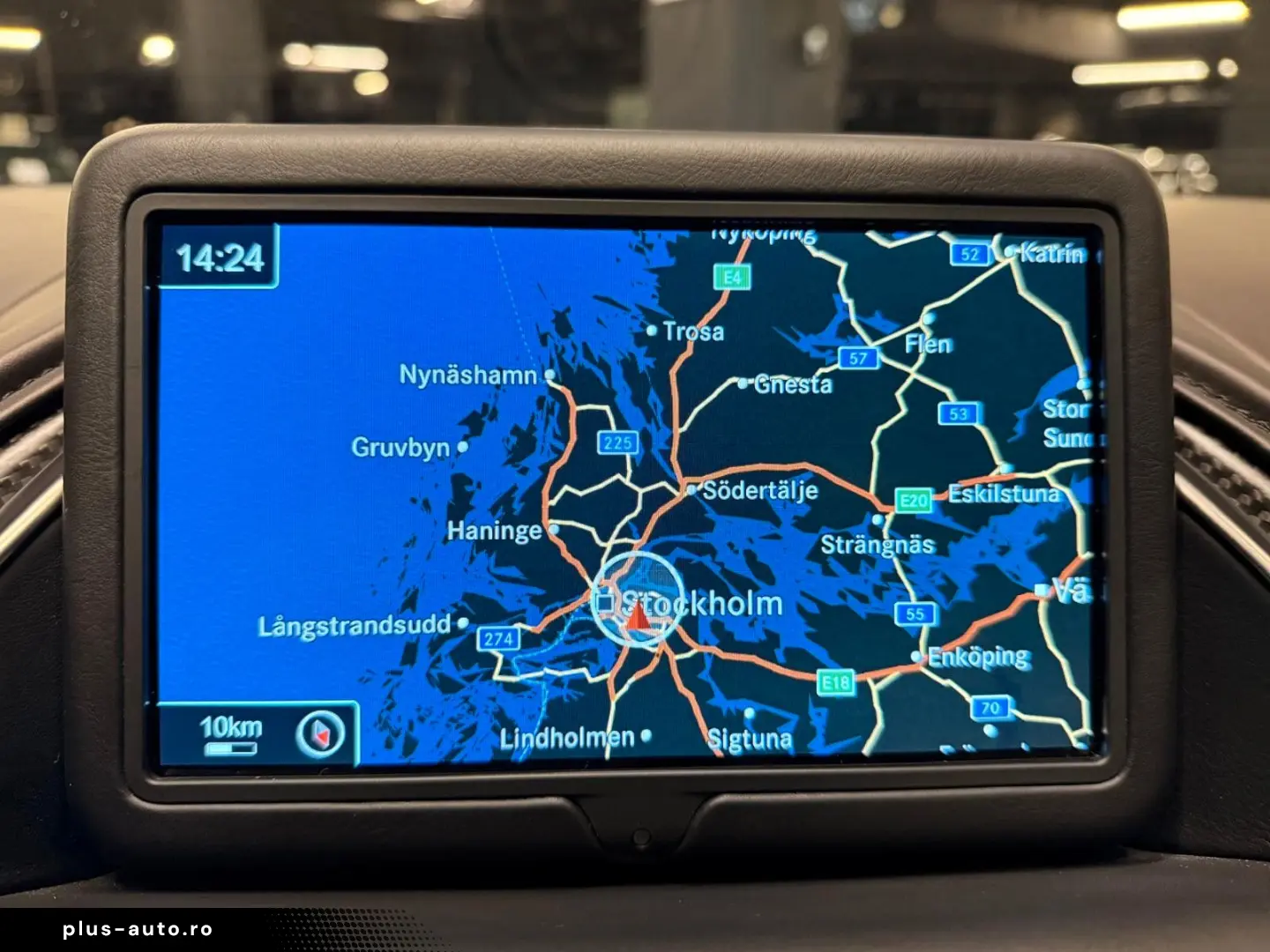 ASTON MARTIN DBS 5.2 V12