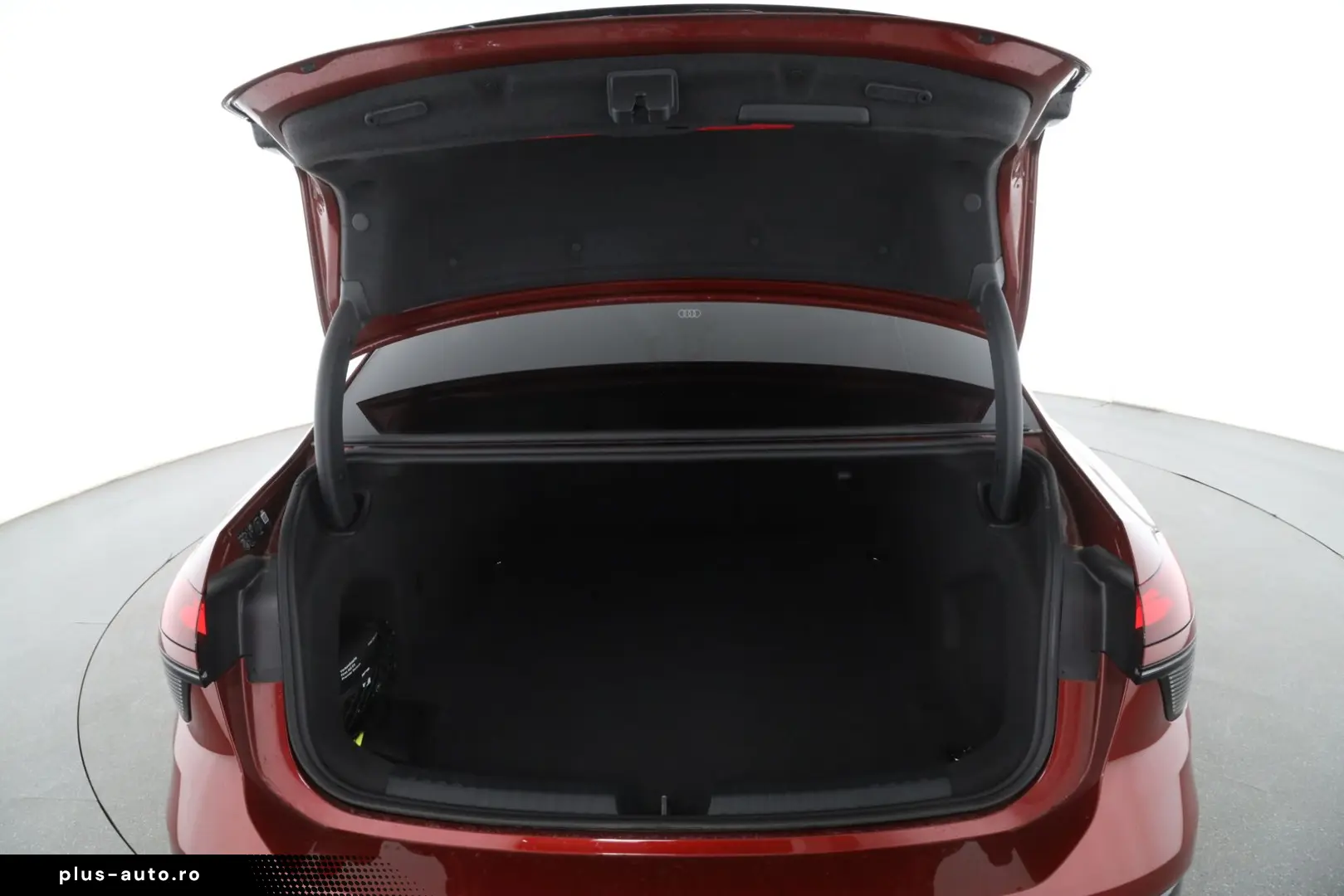 AUDI A6 Limousine TFSI quattro S tronic S line PANO