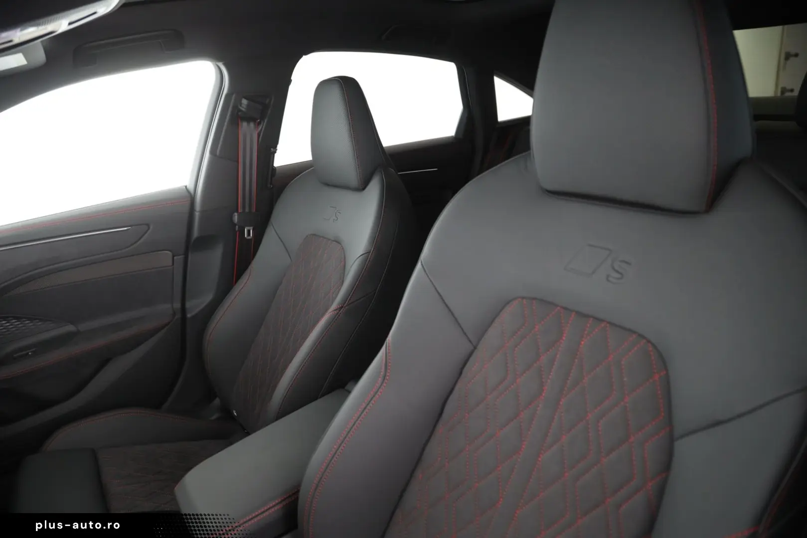 AUDI A6 Limousine TFSI quattro S tronic S line PANO